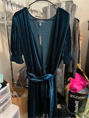 ModCloth Velvet Wrap dress - Teal